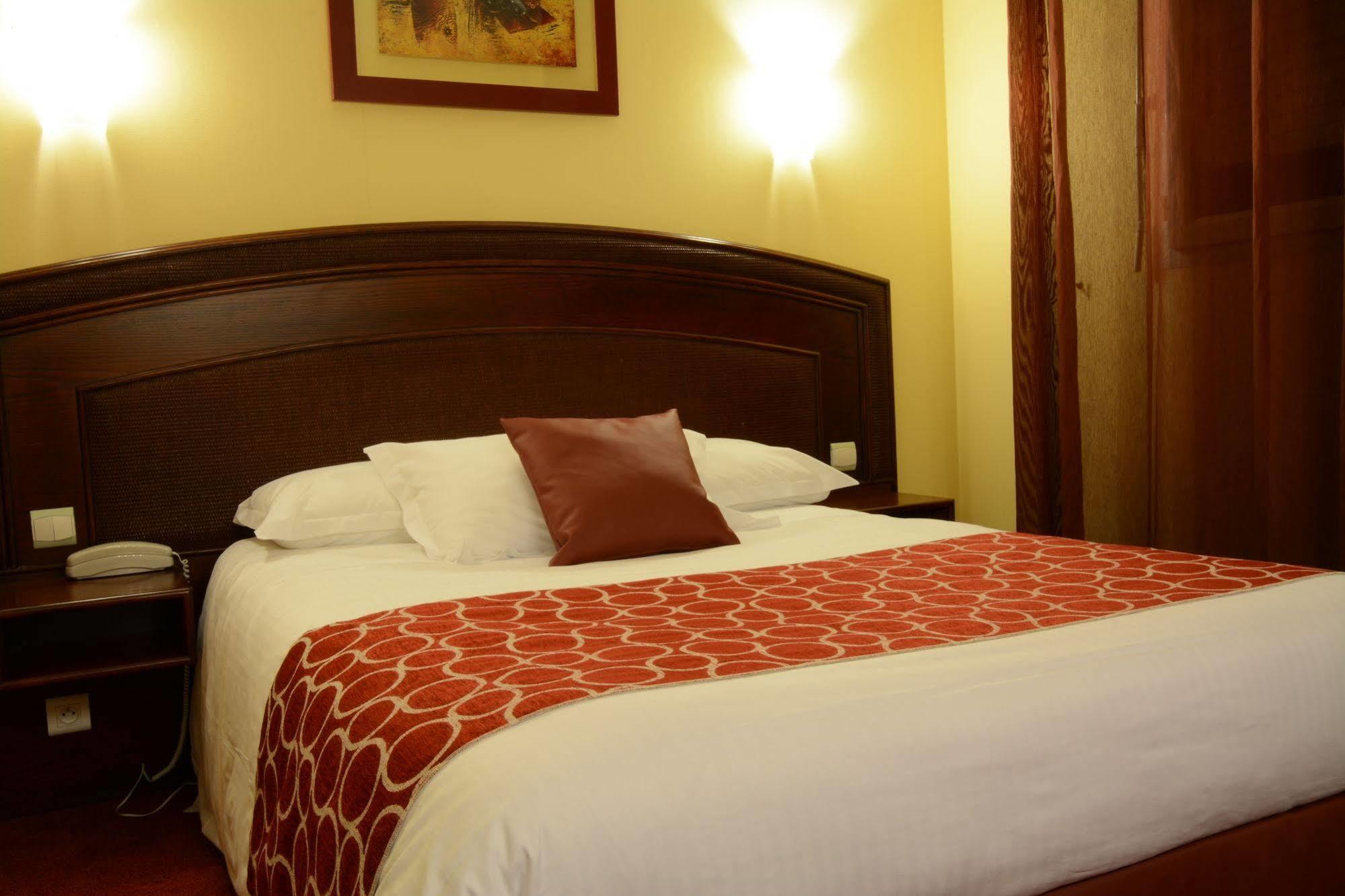 Best Western Hotel Atlantys Zenith Nantes Saint-Herblain Kültér fotó